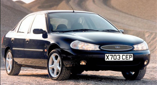 Ford Mondeo 1993-го Ford Mondeo 1993-го