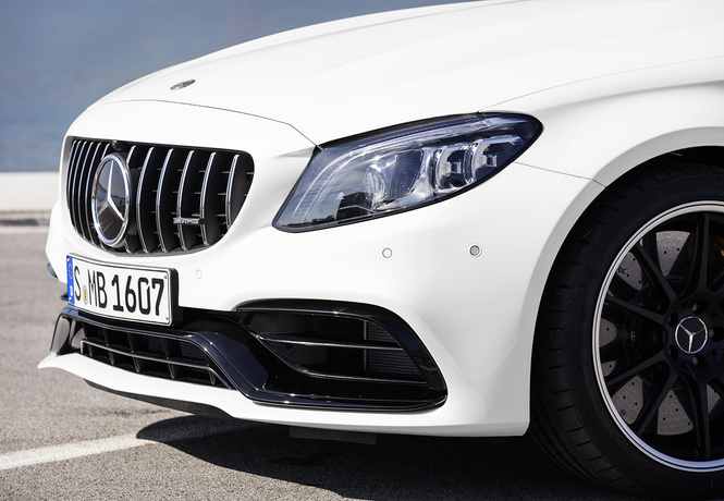 Выход силы. Mercedes-AMG C 63 S Выход силы. Mercedes-AMG C 63 S