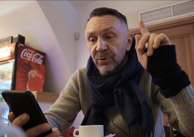 Шнур рассказал, сколько берет за пост в «Инстаграме» (откровенное видео) Шнур рассказал, сколько берет за пост в «Инстаграме» (откровенное видео)
