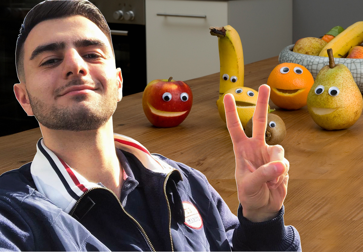 snimayut-parney-v-pitere-video