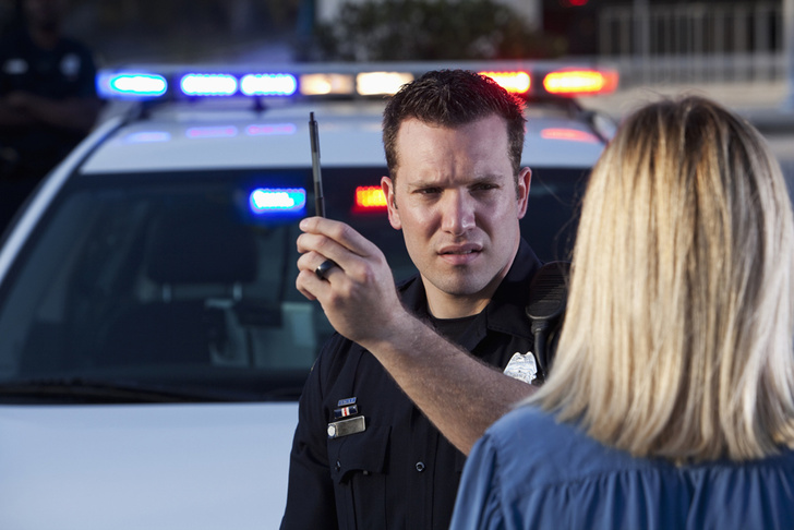 Работа мечты: американская полиция ищет добровольцев, которые будут напиваться и проходить проверку на алкоголь