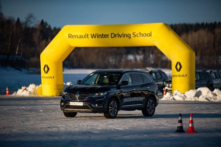 Renault обещает сделать свою водительскую академию доступной для всех желающих