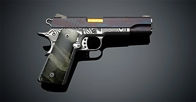 Оружейники из Cabot Guns сделали пистолет из доисторического метеорита и дамасской стали Оружейники из Cabot Guns сделали пистолет из доисторического метеорита и дамасской стали