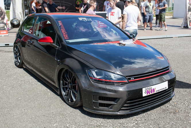 Самые безумные машины фестиваля GTI Treffen Самые безумные машины фестиваля GTI Treffen
