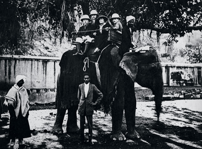 Индия, декабрь 1923 года Индия, декабрь 1923 года