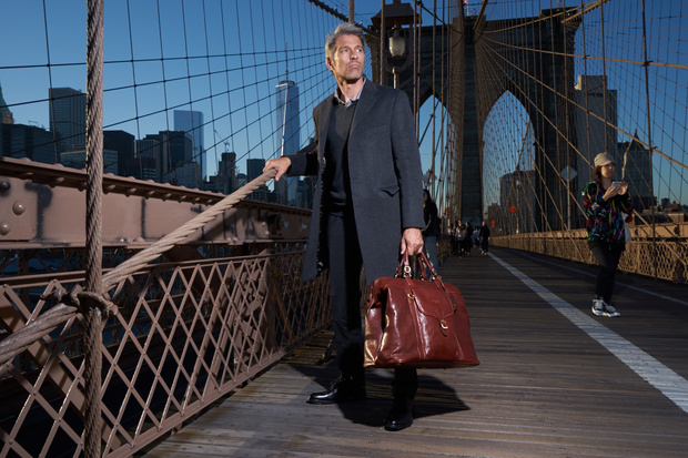 Фото №1 - Ремней десяток и пара кошельков: скидки в Dr. Koffer New York
