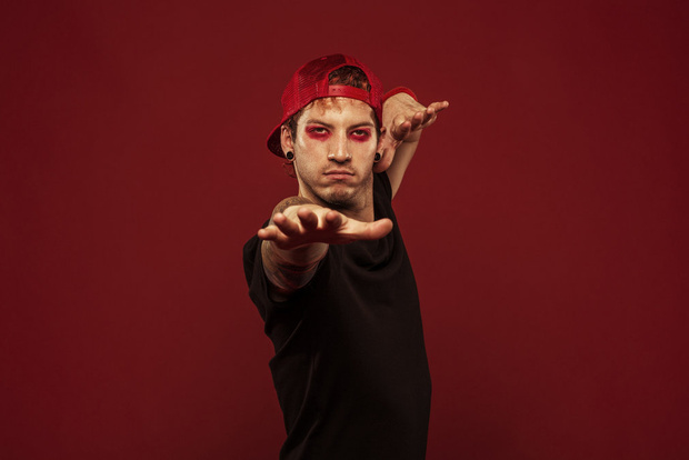 Фото №1 - Twenty One Pilots: долгожданное интервью с Джошем Даном