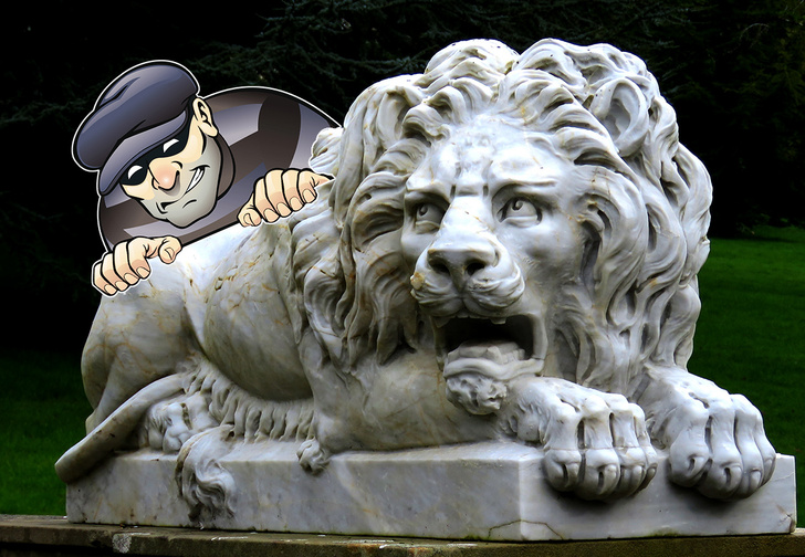 Похитившим статую льва ворам удалось избежать тюрьмы при помощи оригинального извинения