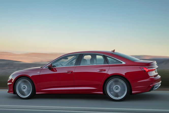 Новый Audi A6 готов обходиться без водителя Новый Audi A6 готов обходиться без водителя