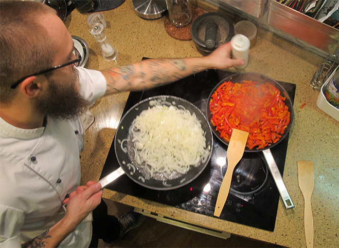 Кулинарная мастерская Just Cook: пир во время вечеринки Кулинарная мастерская Just Cook: пир во время вечеринки