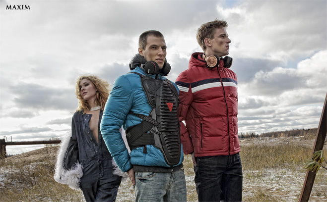 На Софии: шуба Lyubov Paris, комбинезон DKNY Jeans, украшение Mango На Тимофее: куртка The North Face, джинсы Lee Cooper, наушники Sony MDR-1A На Арсении: куртка Daniel Hechter, джинсы Marc O'Polo, наушники Pioneer SE-MX9-T На Софии: шуба Lyubov Paris, комбинезон DKNY Jeans, украшение Mango На Тимофее: куртка The North Face, джинсы Lee Cooper, наушники Sony MDR-1A На Арсении: куртка Daniel Hechter, джинсы Marc O'Polo, наушники Pioneer SE-MX9-T