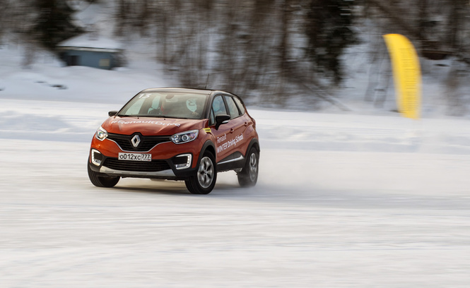 Нефигурное катание: боком по льду на полноприводных Renault Нефигурное катание: боком по льду на полноприводных Renault