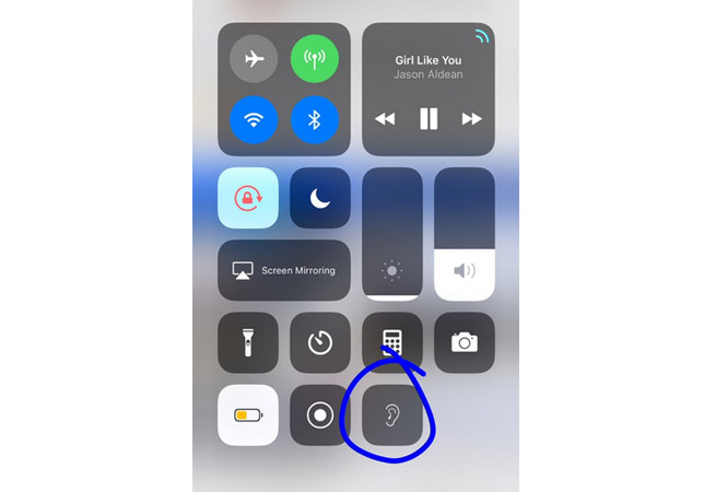 В AirPods Apple обнаружилась функция, позволяющая использовать их как подслушивающее устройство