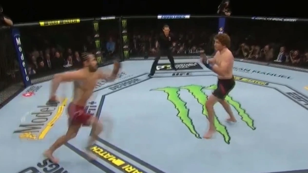 Самый быстрый нокаут: в UFC установлен новый рекорд (видео)