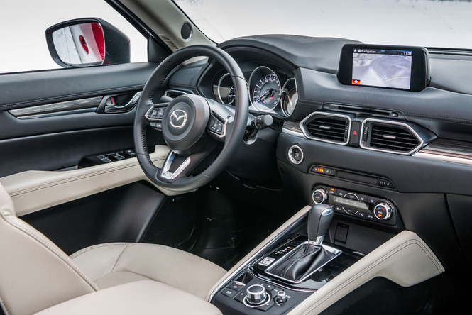 Почему мир сходит с ума по Mazda CX-5? Почему мир сходит с ума по Mazda CX-5?