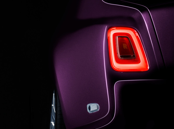 Rolls-Royce Phantom VIII: представлен самый роскошный автомобиль от начала времен Rolls-Royce Phantom VIII: представлен самый роскошный автомобиль от начала времен