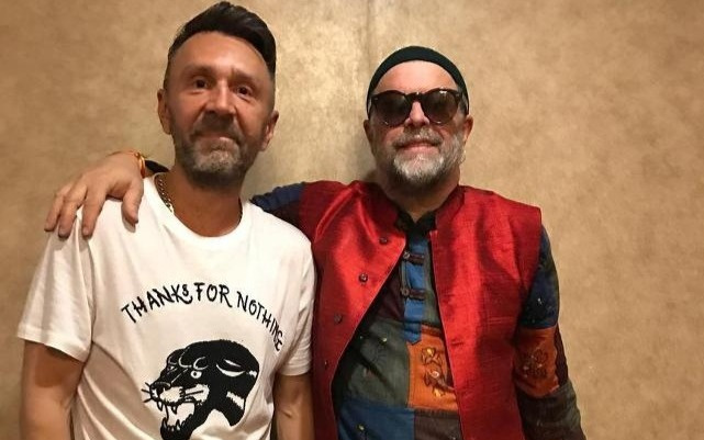 «Так выпейте, и вам станет легче!» Сергей Шнуров и Борис Гребенщиков вместе записали песню «Так выпейте, и вам станет легче!» Сергей Шнуров и Борис Гребенщиков вместе записали песню
