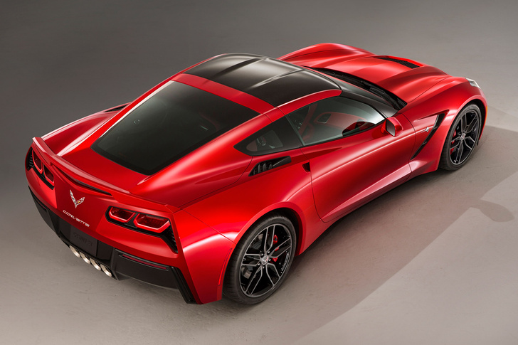 Фото №3 - Corvette Stingray — мощный и киногеничный спорткар из недалекого будущего