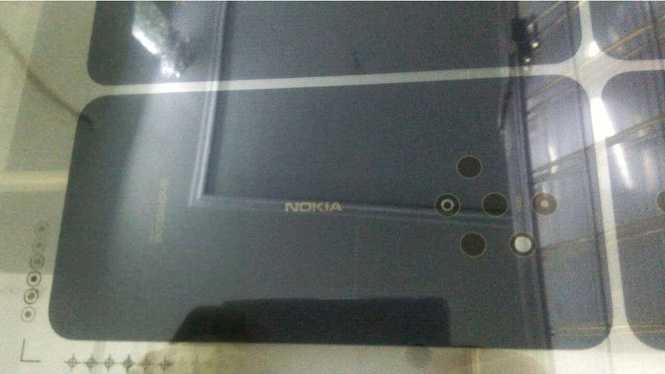 Nokia готовит смартфон с 5 (пятью) камерами Nokia готовит смартфон с 5 (пятью) камерами