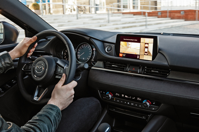 5 причин влюбиться в новую Mazda 6 5 причин влюбиться в новую Mazda 6