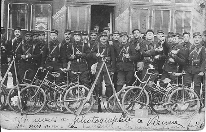 Непридуманная история велосипедных войск Непридуманная история велосипедных войск