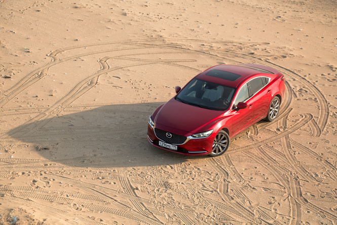 Mazda 6 козыряет русским паспортом Mazda 6 козыряет русским паспортом