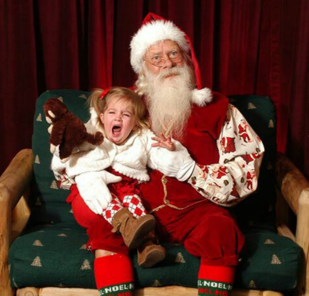 Девочка и Санта-Клаус - фотография