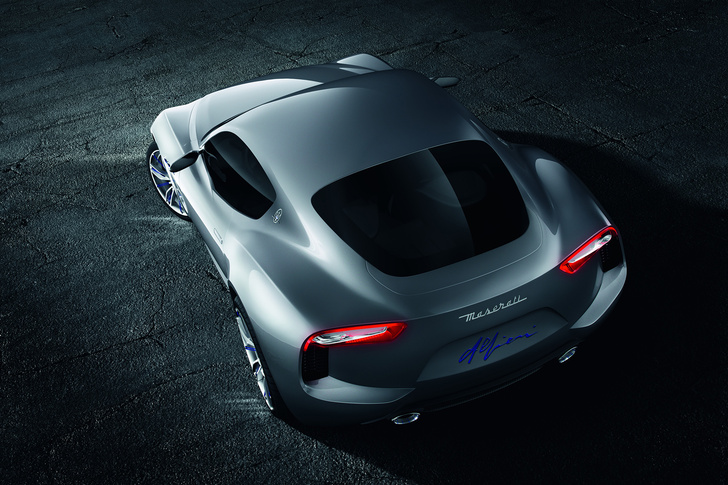Новый концепт Maserati - машина, в которой можно курить на большом ходу