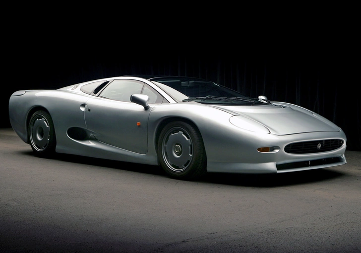 Jaguar XJ 220