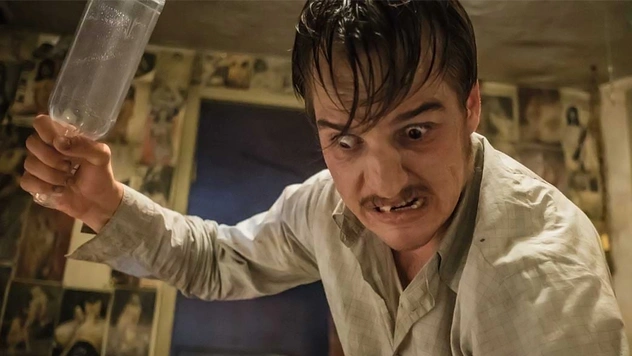 MAXIM рецензирует «Золотую перчатку». Возможно, самый жуткий фильм о маньяке всех времен