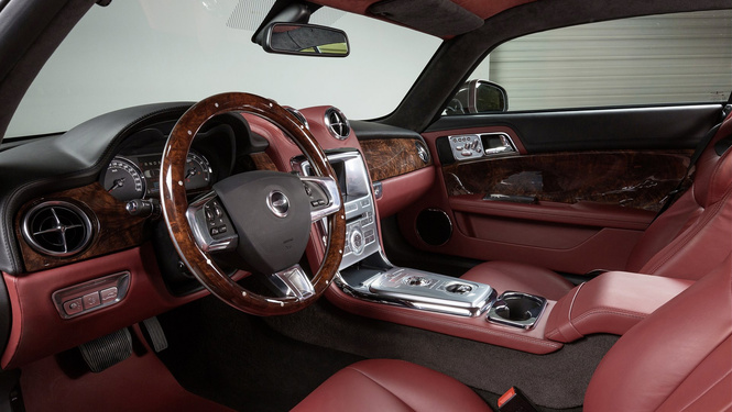 David Brown Speedback GT — спорткар, который не возьмут в бондиану David Brown Speedback GT — спорткар, который не возьмут в бондиану