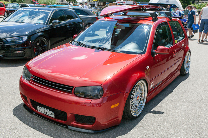Самые безумные машины фестиваля GTI Treffen Самые безумные машины фестиваля GTI Treffen