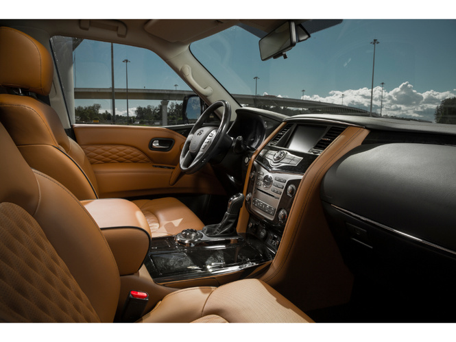 Infiniti QX80: добавки не надо Infiniti QX80: добавки не надо
