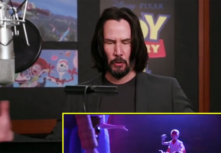 В Сети появилось видео, как Киану Ривз озвучивает одного из персонажей «Истории игрушек — 4»