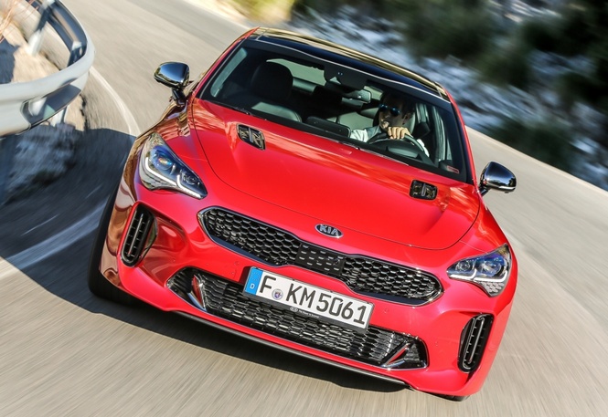 Kia Stinger — автомобиль, который меняет слишком многое, чтобы делать вид, что все по-прежнему Kia Stinger — автомобиль, который меняет слишком многое, чтобы делать вид, что все по-прежнему