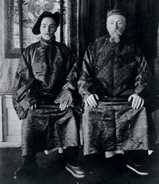 Юрий и Николай Рерихи. 1924 год