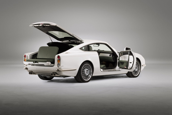 David Brown Speedback GT — спорткар, который не возьмут в бондиану David Brown Speedback GT — спорткар, который не возьмут в бондиану