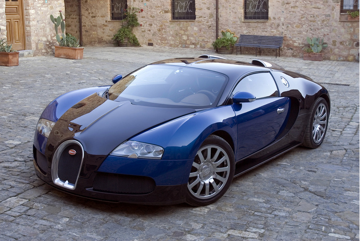 Bugatti 16.4 Veyron, 2005 год