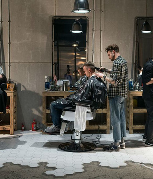 Коммунальный барбершоп: в столице открылся Barberherman & CO