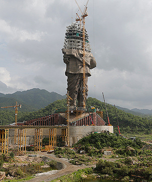 Индия заканчивает стройку самого высокого памятника в мире