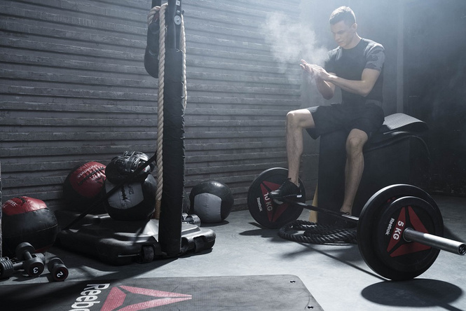 Стань человеком на последнем в году фитнес-фестивале Reebok Стань человеком на последнем в году фитнес-фестивале Reebok