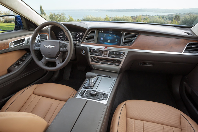 Genesis G80: таким корейцы видят премиальный бизнес-седан Genesis G80: таким корейцы видят премиальный бизнес-седан