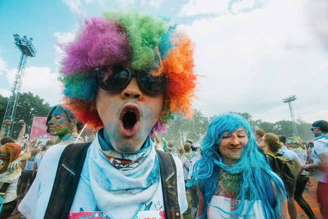 COLORS DE BENETTON собирает всех на Красочный забег COLORS DE BENETTON собирает всех на Красочный забег