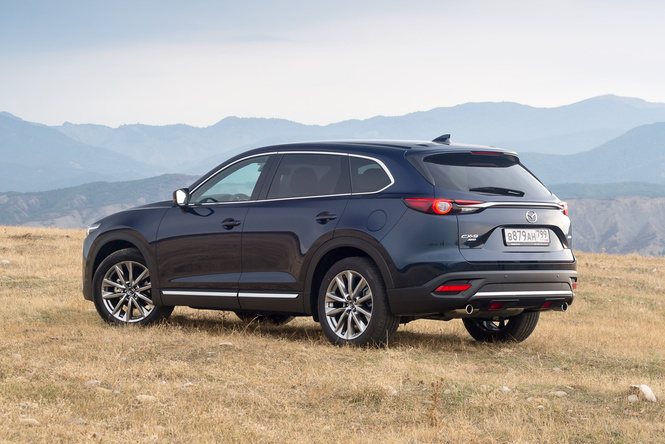 Mazda CX-9 и полные легкие легкости Mazda CX-9 и полные легкие легкости