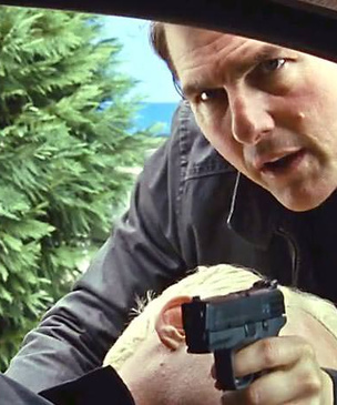 Том Круз в новом трейлере фильма «Джек Ричер: Никогда не возвращайся» выполняет план по трупам