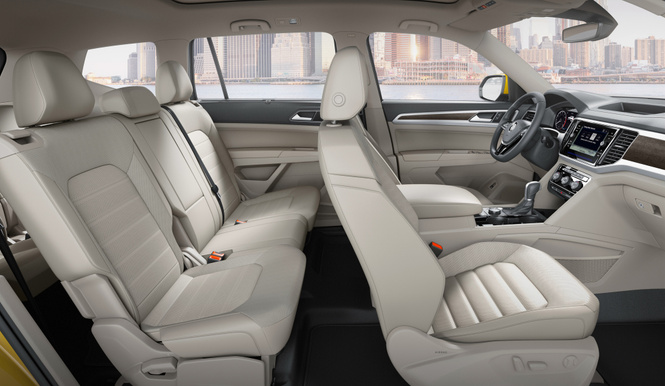 В Россию едет гигантский Volkswagen Teramont В Россию едет гигантский Volkswagen Teramont