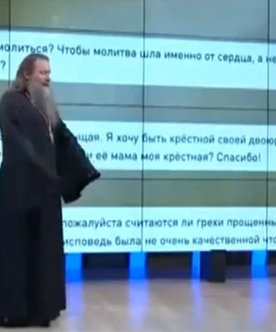 Российский священник пришел на ТВ и рассказал, что общался с раскаявшимся духом Чарльза Дарвина