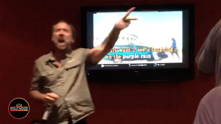 Николас Кейдж поет Purple Rain гроулом в караоке (видео дня)