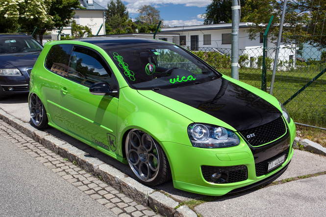 Самые безумные машины фестиваля GTI Treffen Самые безумные машины фестиваля GTI Treffen