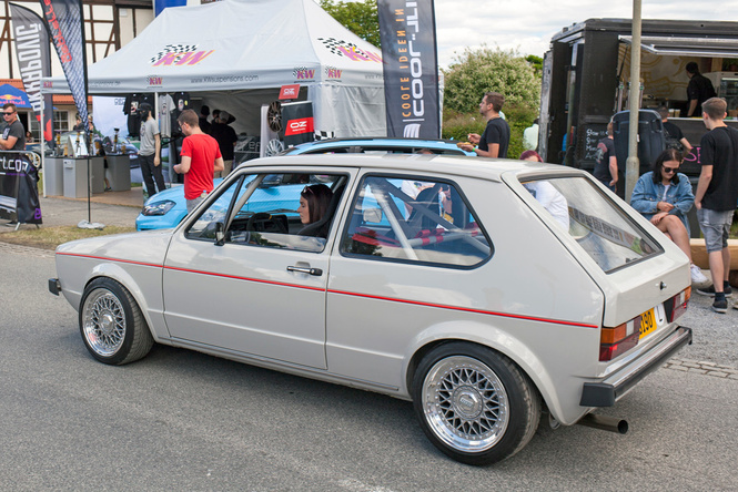 Самые безумные машины фестиваля GTI Treffen Самые безумные машины фестиваля GTI Treffen